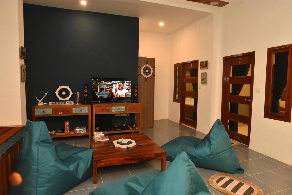 Charlies Shack Lombok Apartment Kuta  Exterior photo